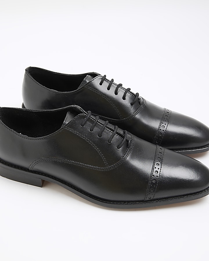 Black leather brogue oxford shoes
