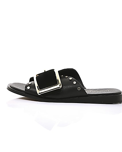 360 degree animation of product Black leather buckle flat sandals frame-22