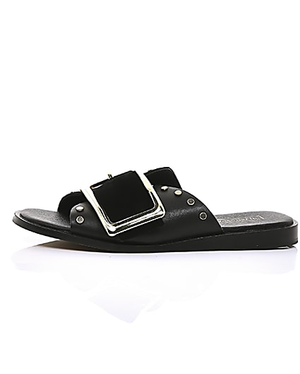 360 degree animation of product Black leather buckle flat sandals frame-23