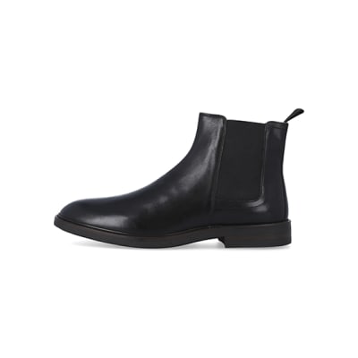 360 degree animation of product Black leather Chelsea boots frame-3