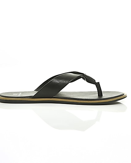 360 degree animation of product Black leather flip flop frame-9