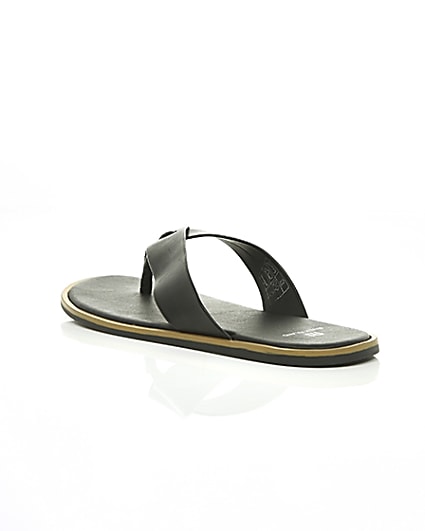 360 degree animation of product Black leather flip flop frame-18