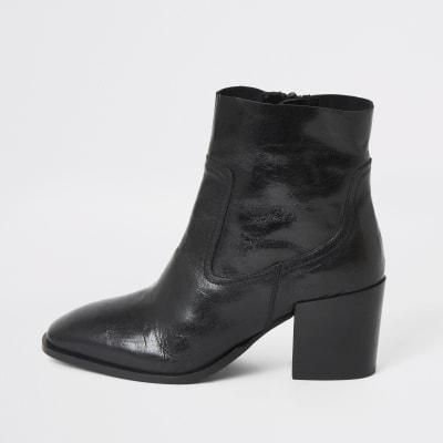 river island white ankle boots