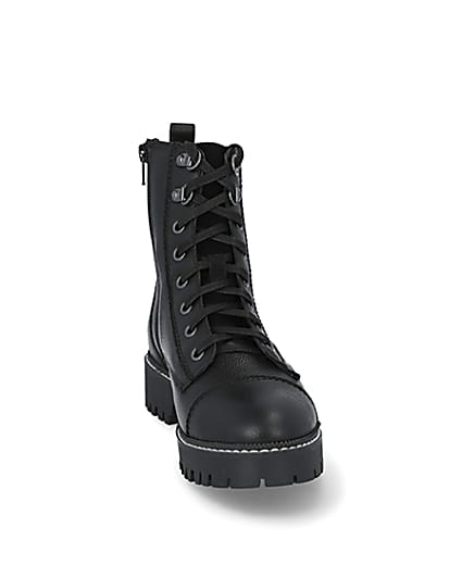 360 degree animation of product Black leather lace up ankle boots frame-20