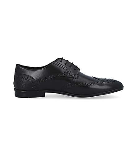 360 degree animation of product Black leather lace up brogue derby shoes frame-15