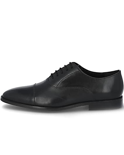 360 degree animation of product Black leather lace-up Oxford frame-3