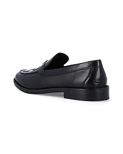 360 degree animation of product Black leather loafers frame-6