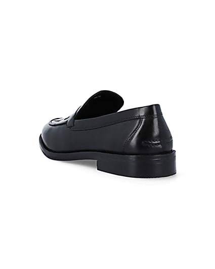 360 degree animation of product Black leather loafers frame-7