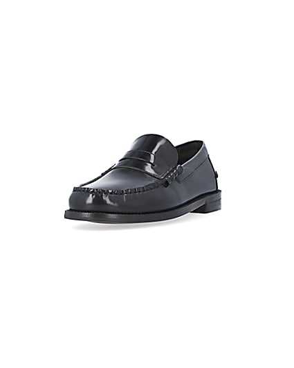 360 degree animation of product Black Leather Loafers frame-23