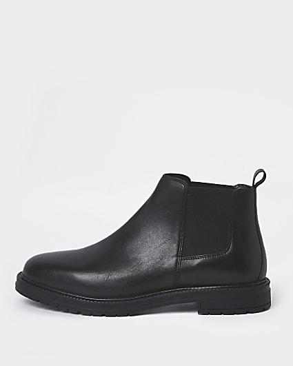 Black leather low chelsea boots