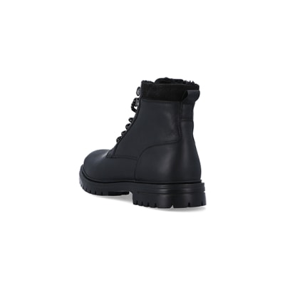 360 degree animation of product Black leather padded collar boots frame-7