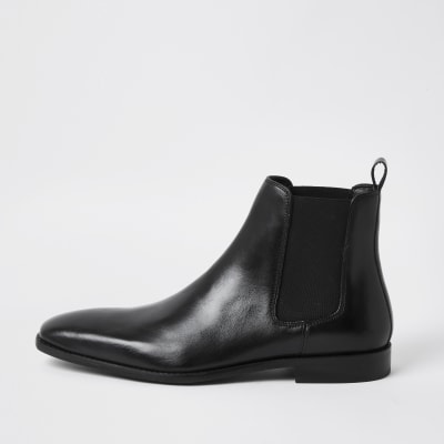 pointed toe chelsea boots