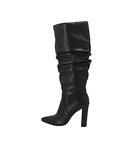 360 degree animation of product Black leather slouch heel boot frame-4