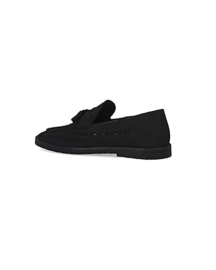 360 degree animation of product Black leather woven tassel loafers frame-5