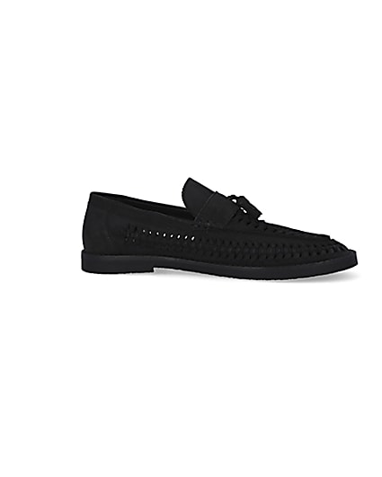 360 degree animation of product Black leather woven tassel loafers frame-16