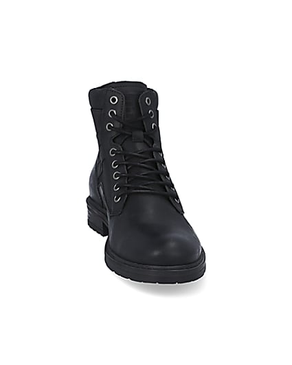 360 degree animation of product Black leather zip up boots frame-20