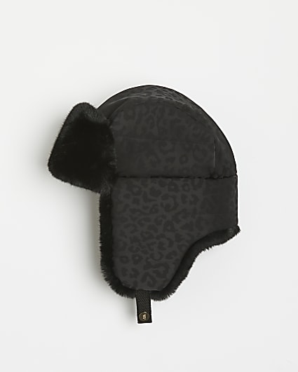 Black leopard print trapper hat