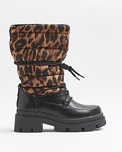 Black leopard quilted puffer snow boots