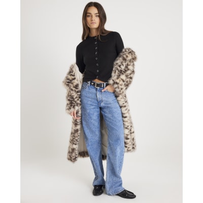 Black Long Sleeve Curved Hem Top