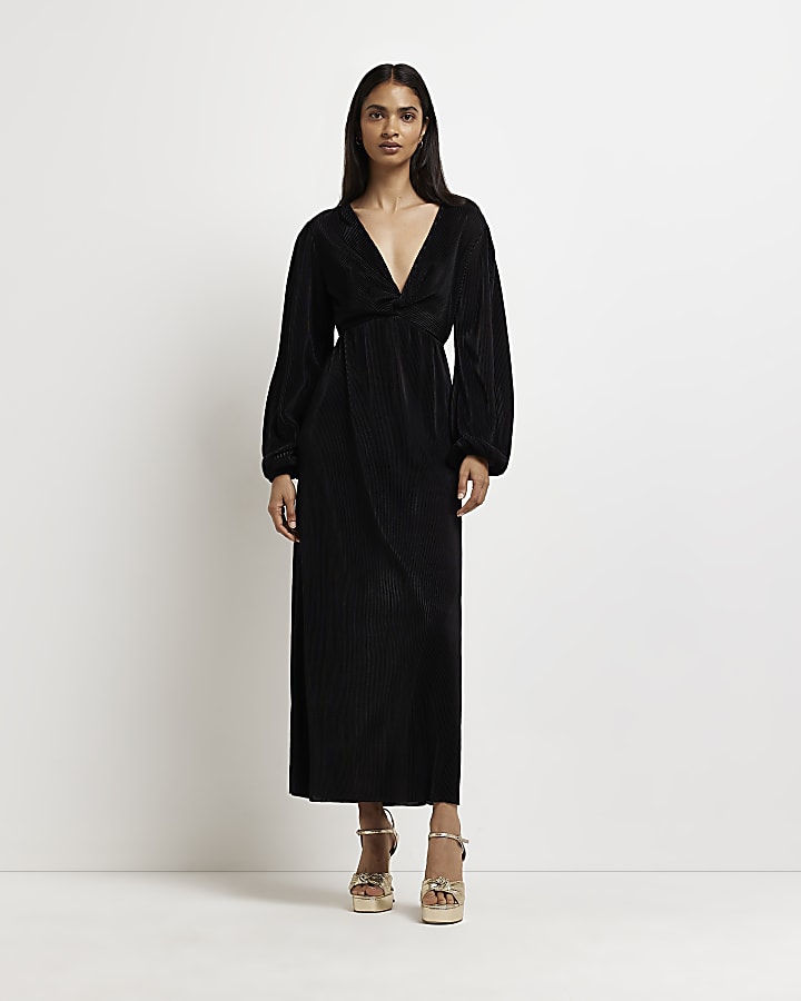 Black long sleeve plisse maxi dress