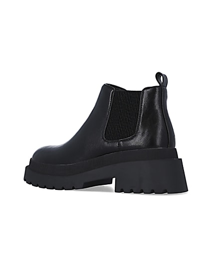 360 degree animation of product Black low ankle chelsea boots frame-5