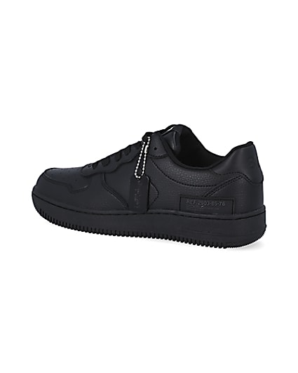360 degree animation of product Black low court trainers frame-5