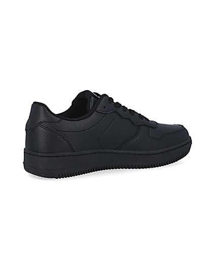 360 degree animation of product Black low court trainers frame-13
