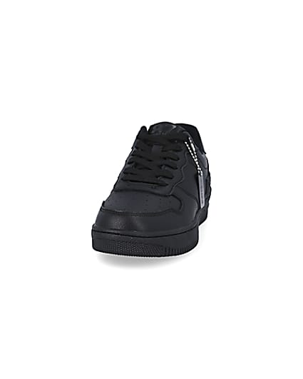 360 degree animation of product Black low court trainers frame-22