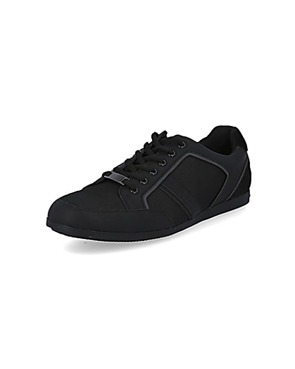 360 degree animation of product Black low profile lace-up trainers frame-0