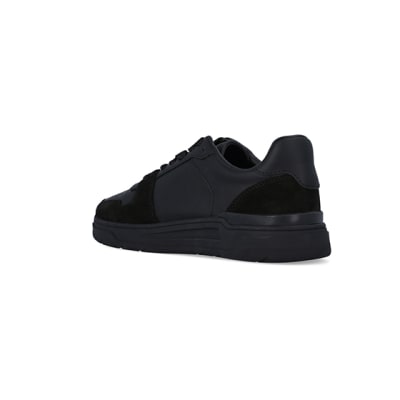 360 degree animation of product Black low top trainers frame-6