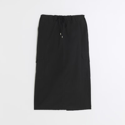 Black low waist parachute maxi skirt | River Island