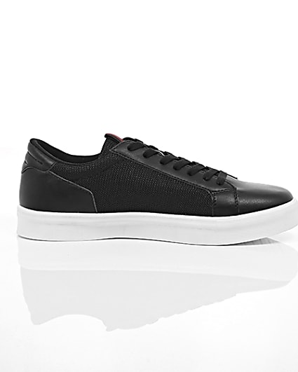 360 degree animation of product Black mesh side panel lace-up trainers frame-9