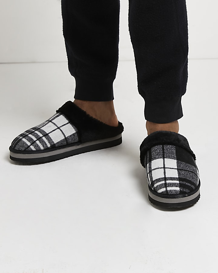 Black monochrome check mule slippers