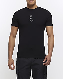 Black muscle fit embroidered Japanese t-shirt