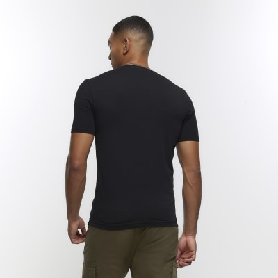 Black muscle fit tshirt River Island