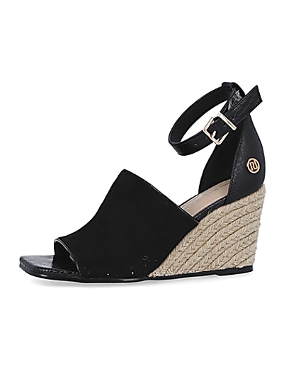 360 degree animation of product Black open toe wedges frame-2