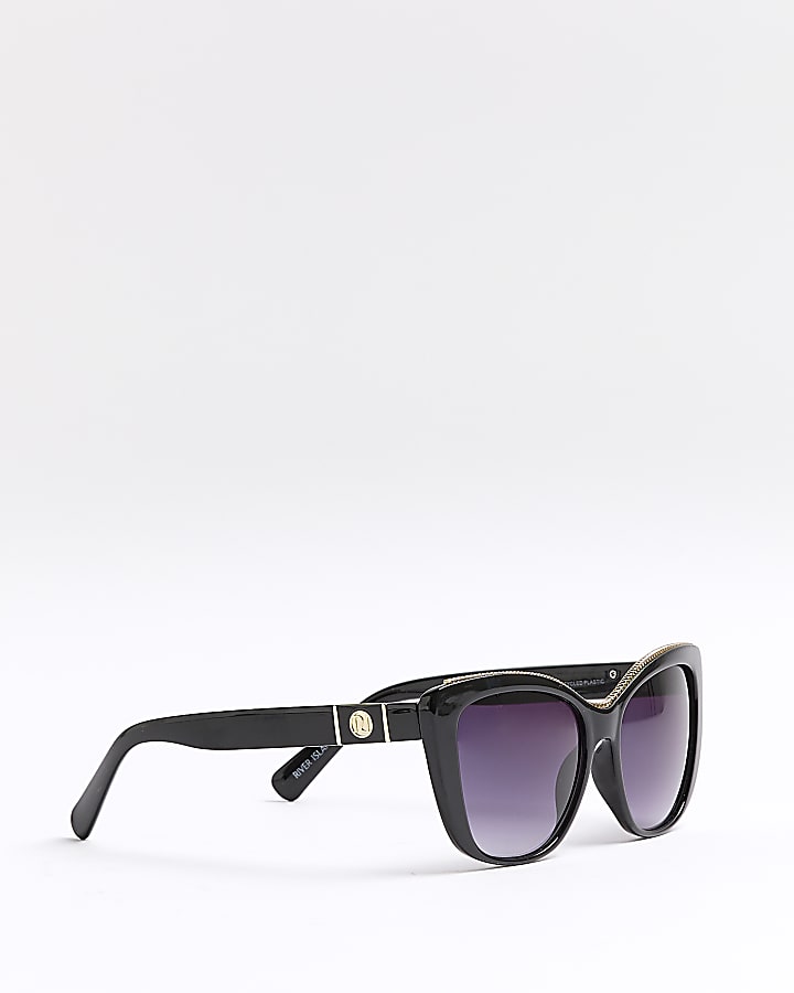 Black oversized cat eye sunglasses