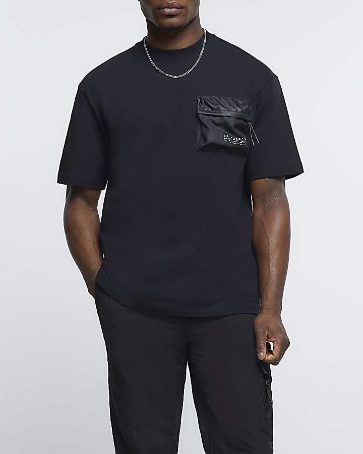Black oversized fit utility pocket t-shirt
