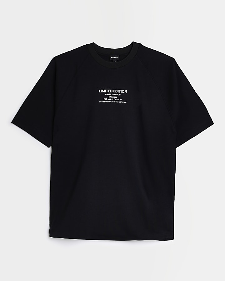 Black oversized graphic t-shirt