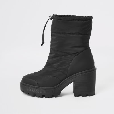 heeled snow boots