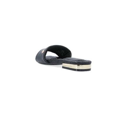 360 degree animation of product Black padded sandals frame-7