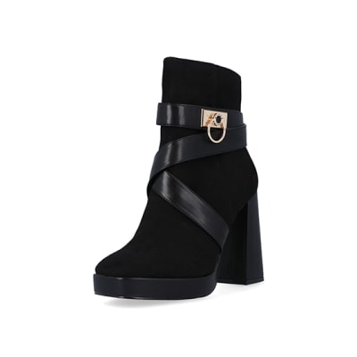 360 degree animation of product Black padlock heeled ankle boots frame-0