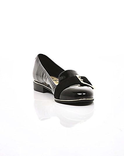 360 degree animation of product Black patent buckle loafers frame-5