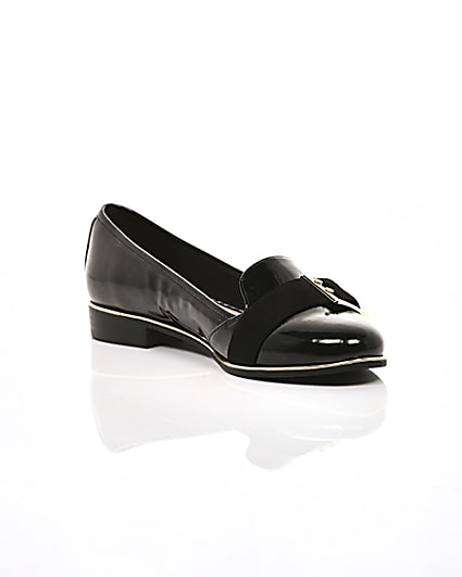 360 degree animation of product Black patent buckle loafers frame-6