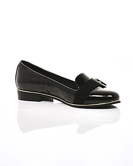 360 degree animation of product Black patent buckle loafers frame-7