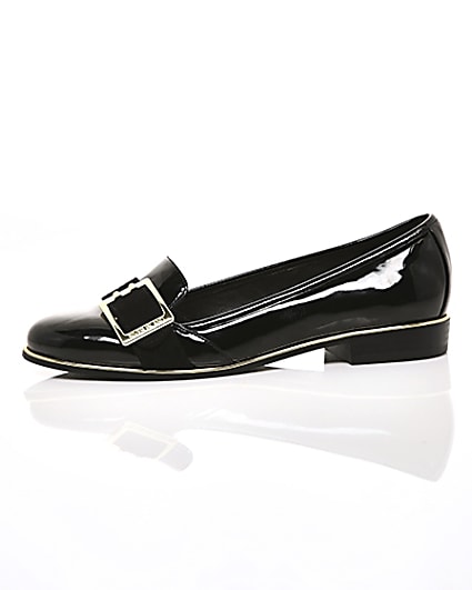 360 degree animation of product Black patent buckle loafers frame-22