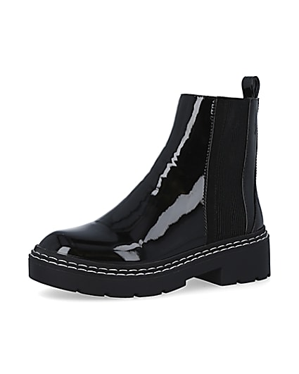 360 degree animation of product Black patent chelsea boots frame-1
