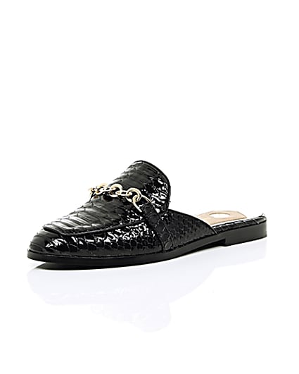 360 degree animation of product Black patent croc backless loafers frame-0