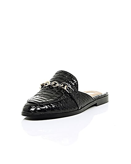 360 degree animation of product Black patent croc backless loafers frame-1