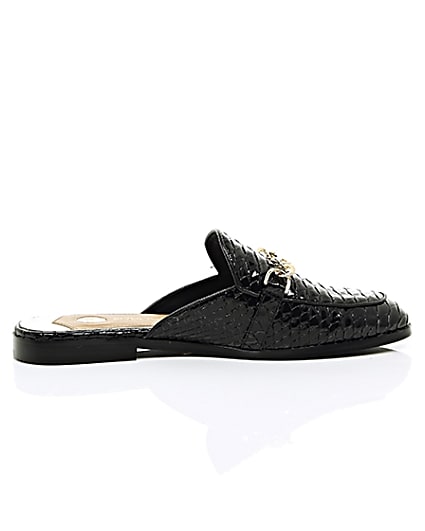 360 degree animation of product Black patent croc backless loafers frame-10